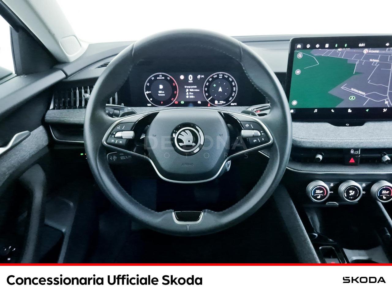 Skoda Superb wagon 2.0 tdi selection 150cv dsg