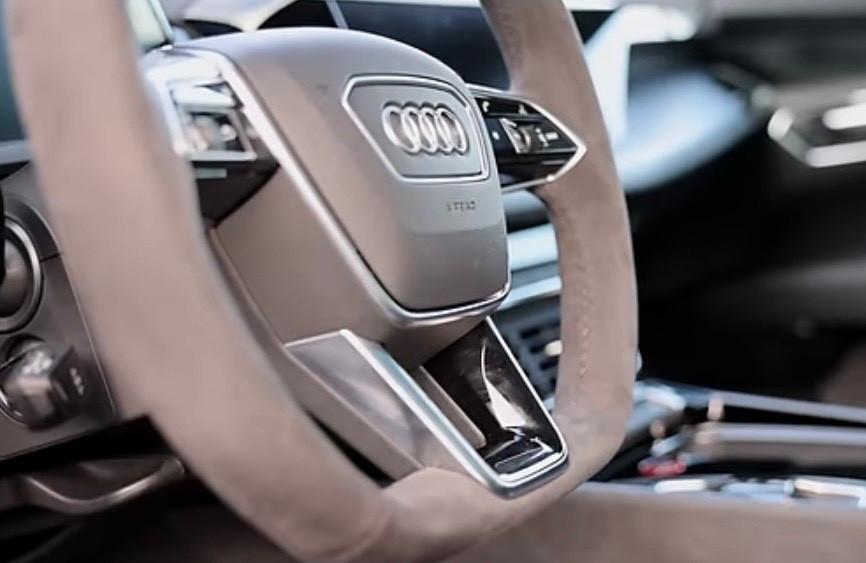 Audi E-tron GT quattro