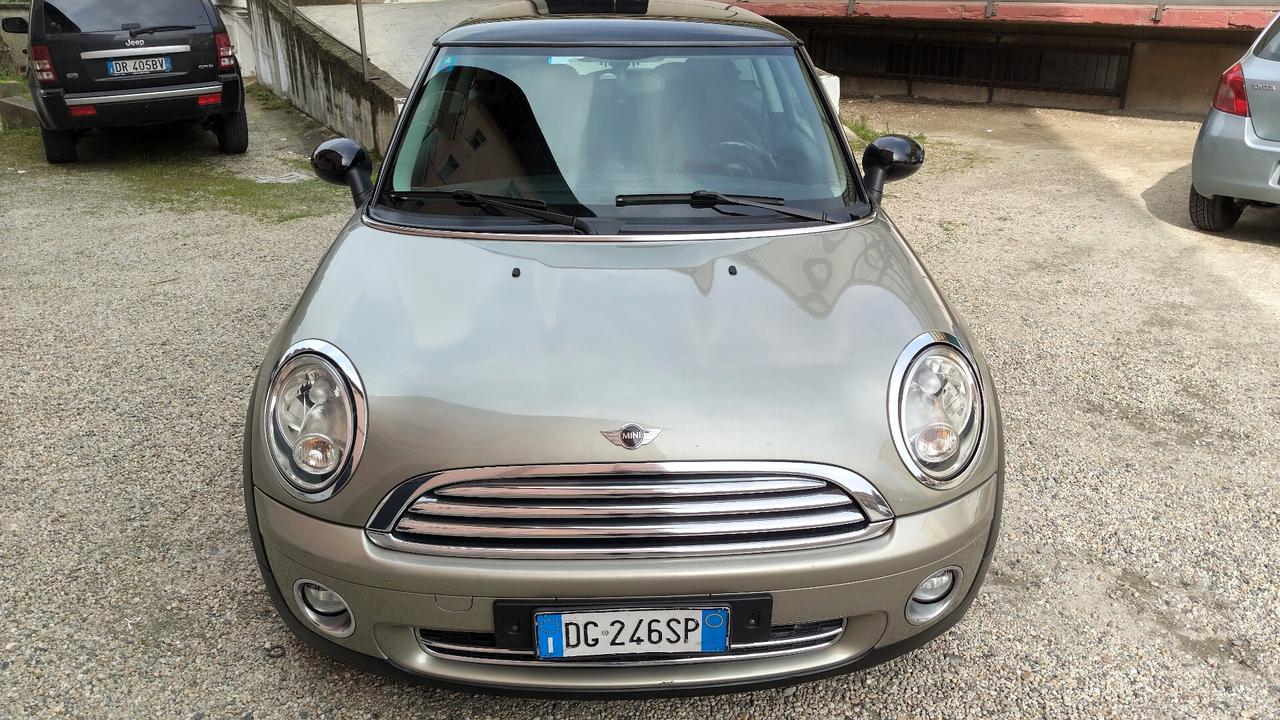 Mini 1.6 16V Cooper Chili