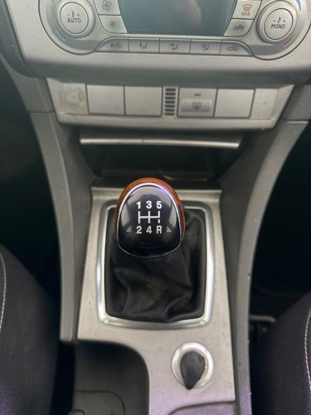 FORD Focus 1.6 (100CV) SW Titanium