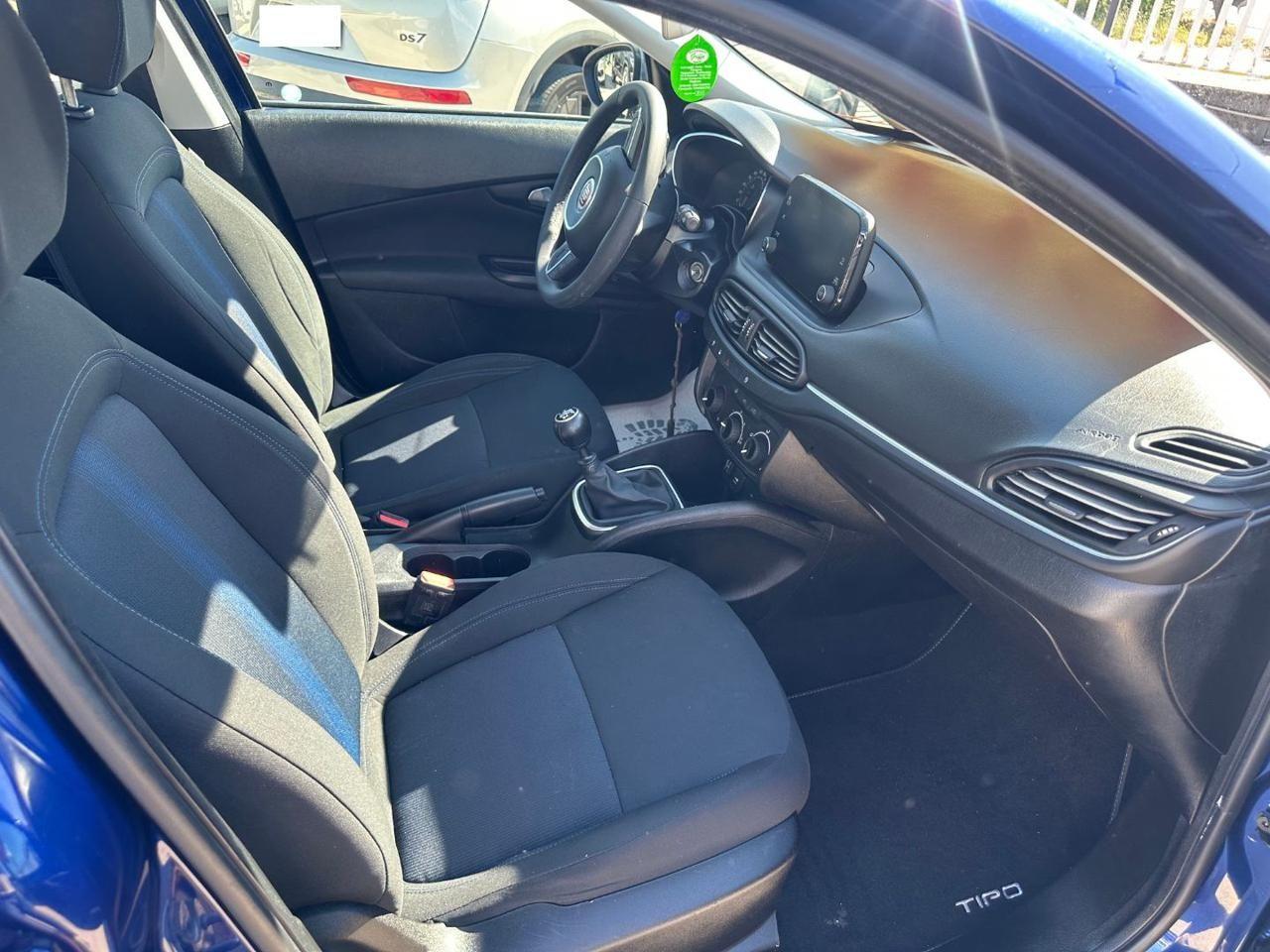 Fiat Tipo 1.4 5P Mirror LOUNGE IMP.GPL
