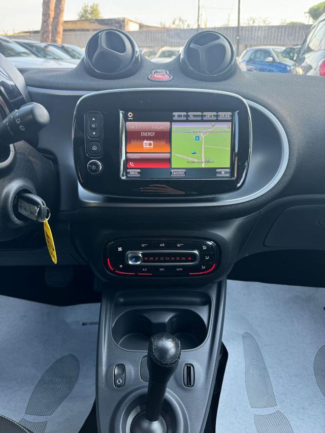 SMART ForFour 1.0cc 71cv NAVI TELECAM BLUETOOTH CRUISE CERCHI