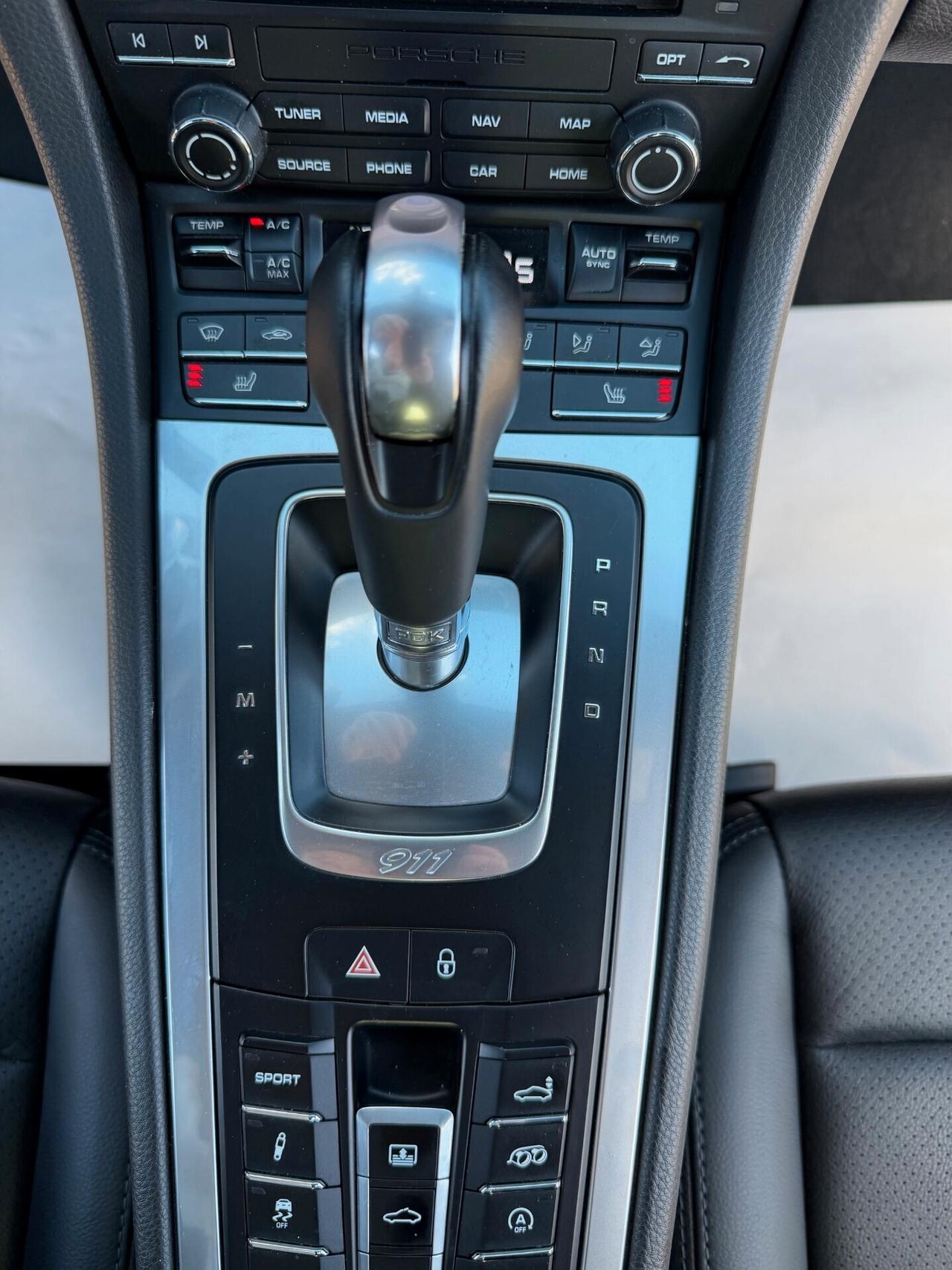 Porsche 911 3.0 Carrera 4 Coupé/TETTO/PELLE/NAVI/SCARICO