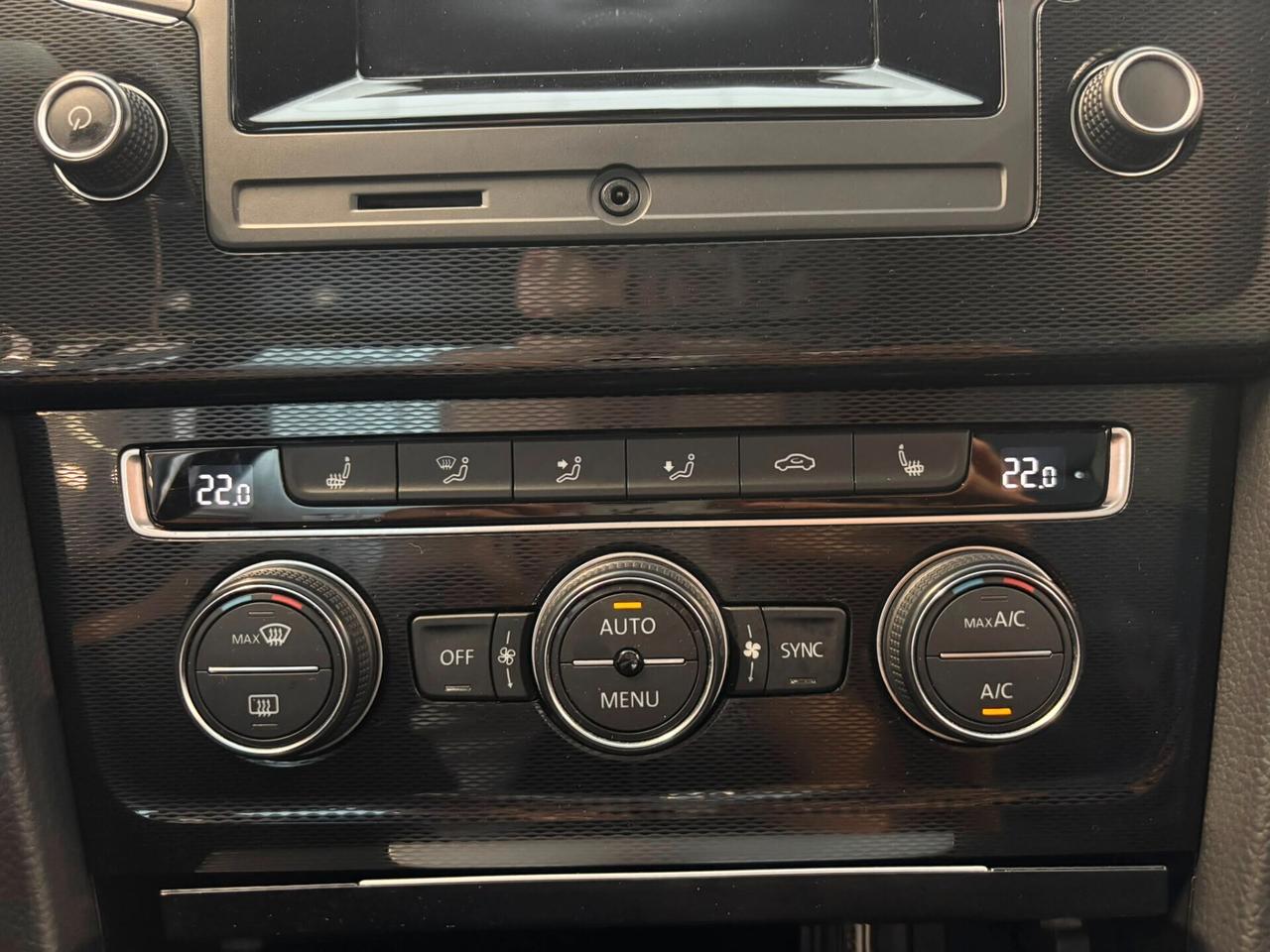 Volkswagen Golf GTI Performance 2.0 TSI 230 CV DSG 5p.