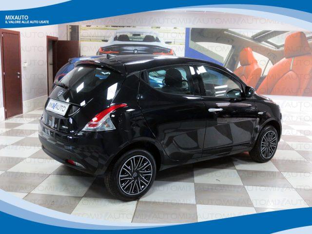 LANCIA Ypsilon Hybrid 1.0 FireFly 70cv 5 Porte Gold EU6 KM Ø