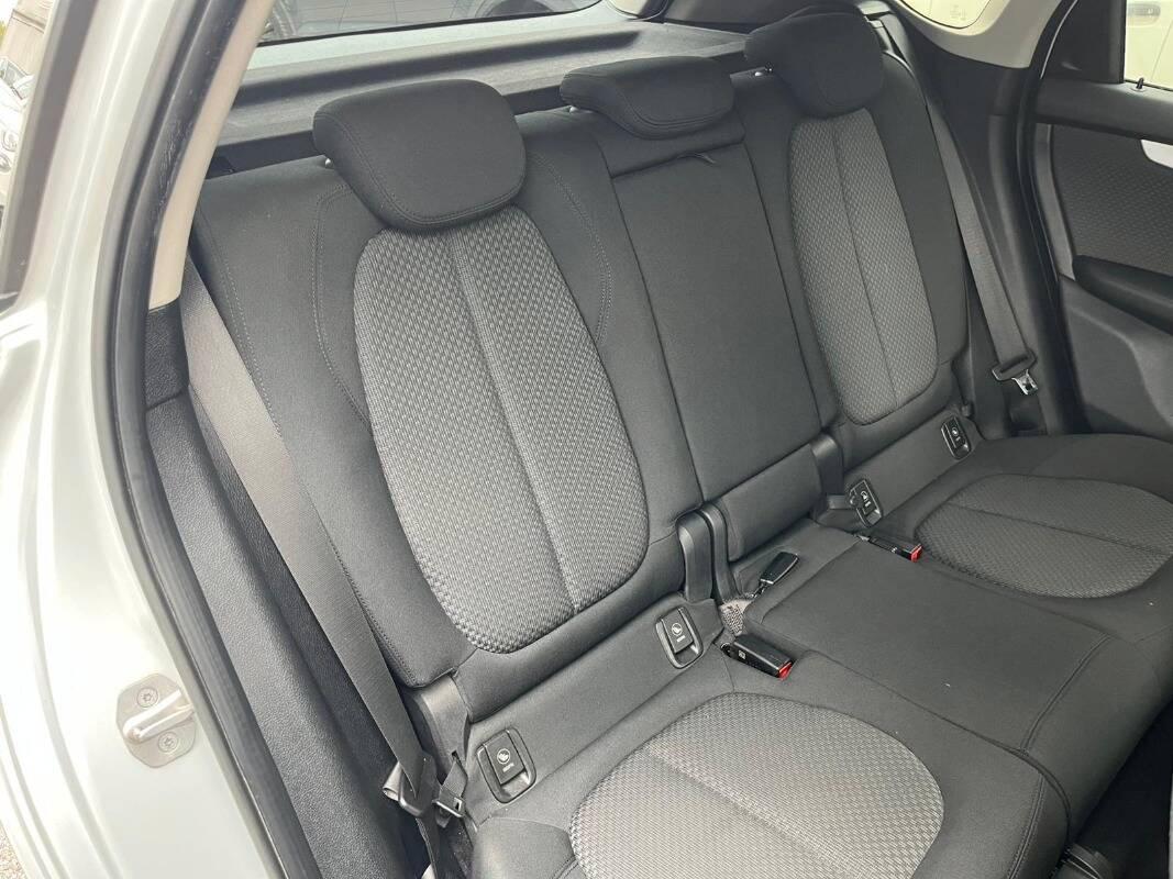 BMW Serie 2 218d Advantage auto