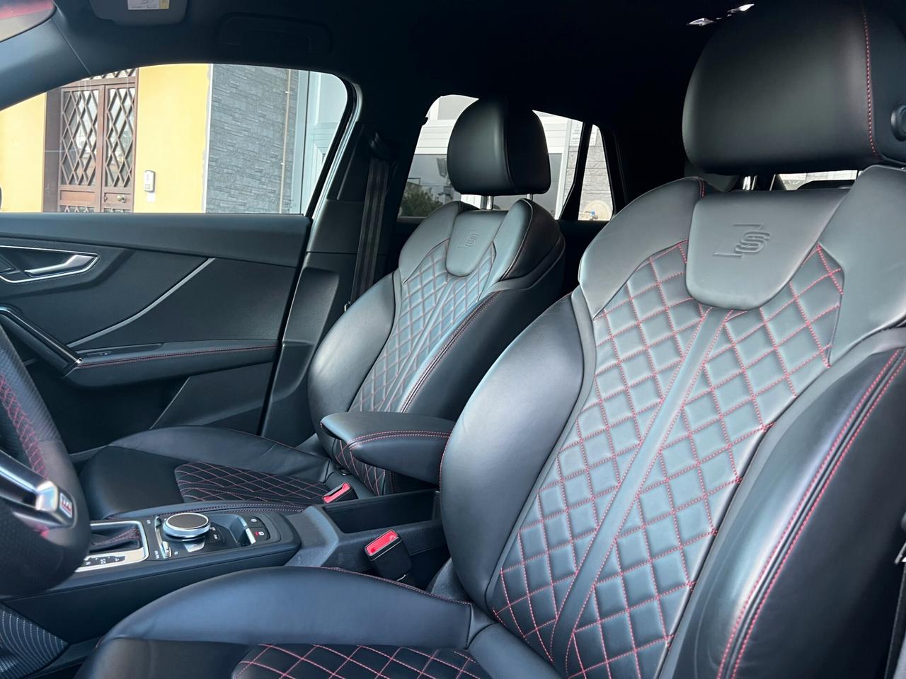 Audi Q2 35 TDI S tronic 2XS Line-TOTAL BLACK-FULL