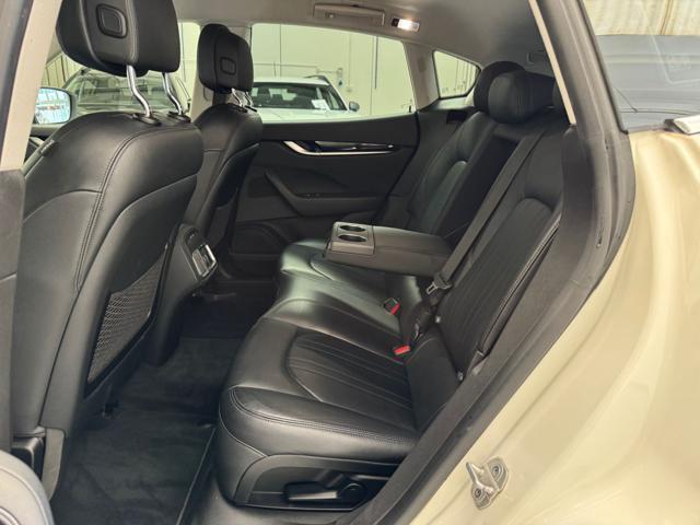 MASERATI Levante V6 Q4 350CV