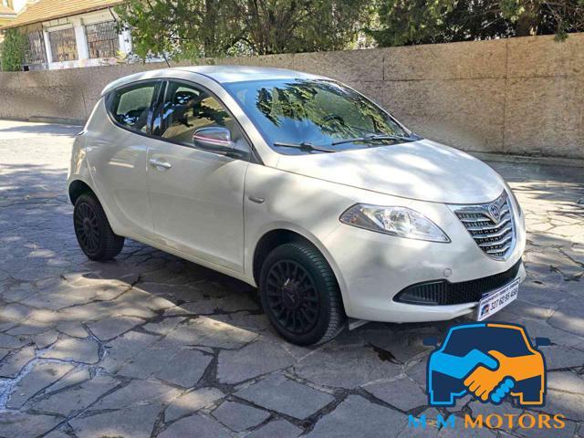 LANCIA Ypsilon 0.9 TwinAir 85 CV 5 porte Metano Ecochic Gold