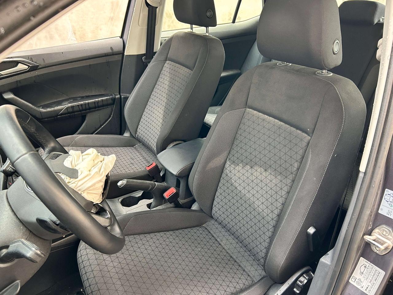 VW T-Cross 1.0 TSI 110CV DSG - 2024 - Incidentata