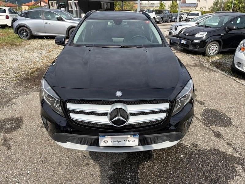 Mercedes-Benz GLA 180 d Business