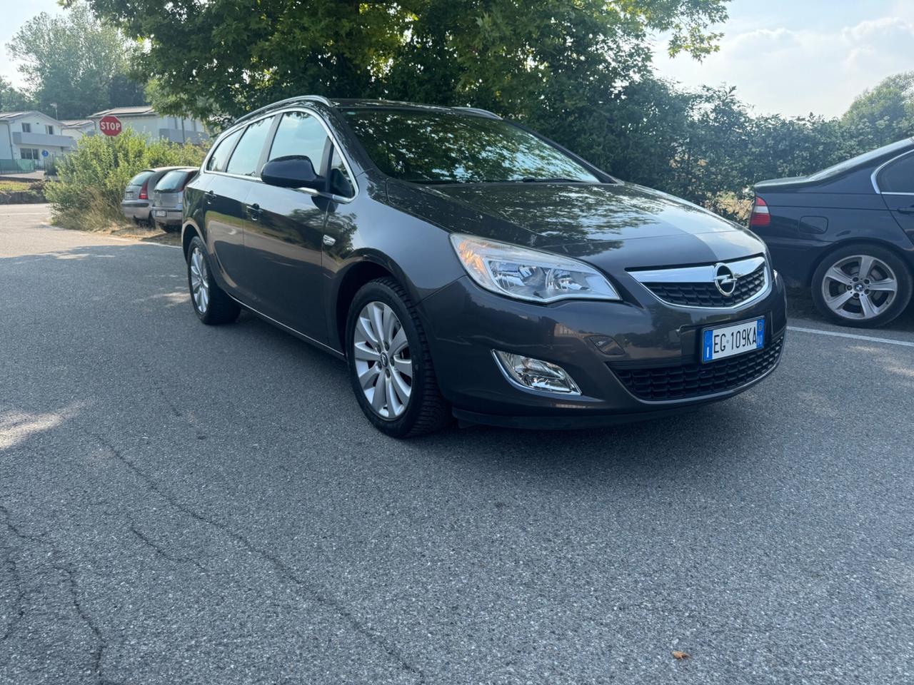 Opel Astra 1.7 CDTI 110CV Sports Tourer Cosmo