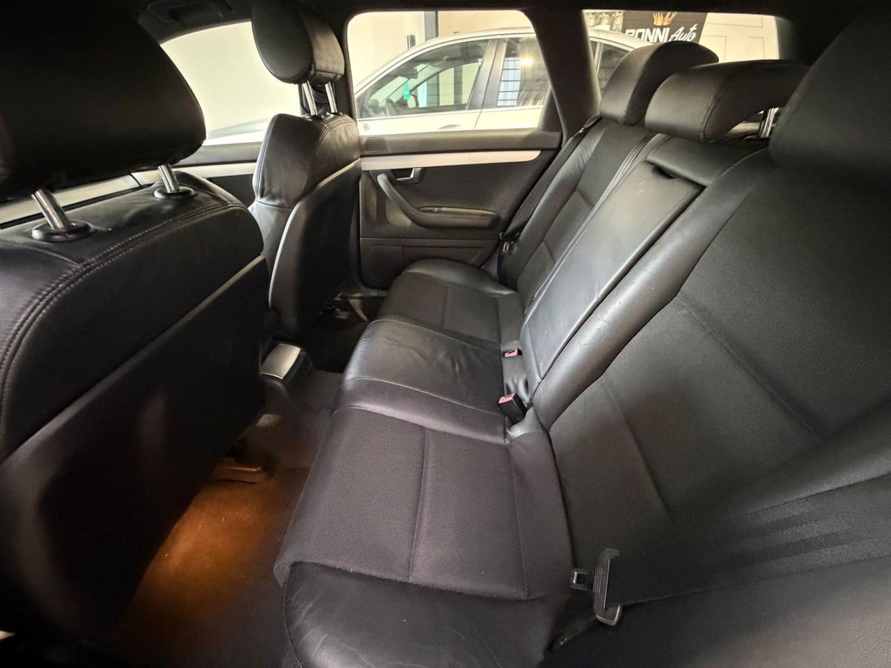 Audi A4 Avant 2.0 TDI 143CV F.AP. mult. Ambiente