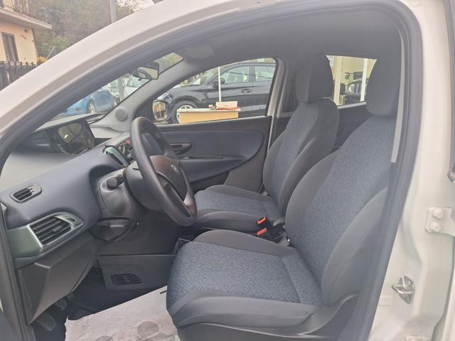 LANCIA Ypsilon 1.0 FireFly 70CV HYBRID ORO - KM ZERO ITALIANA