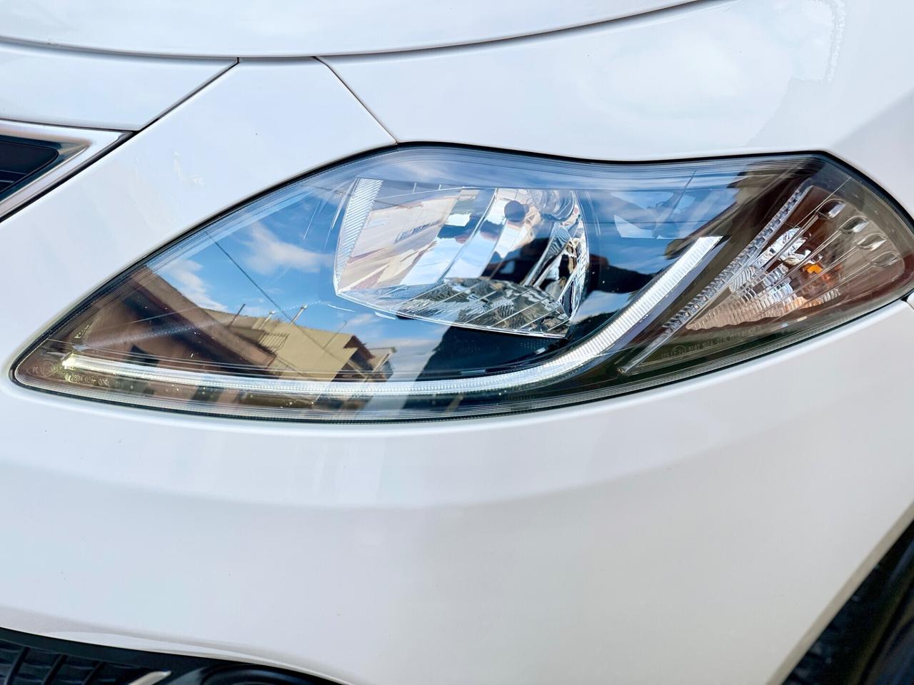 Lancia Ypsilon 1.0 FireFly 5 porte Hybrid Ecochic Silver 2022