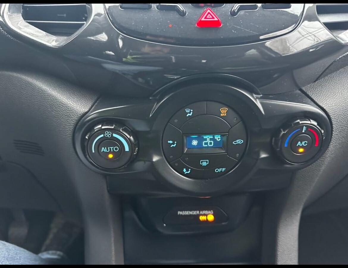 Ford EcoSport 1.0 EcoBoost 125 CV Titaniu 39000 km