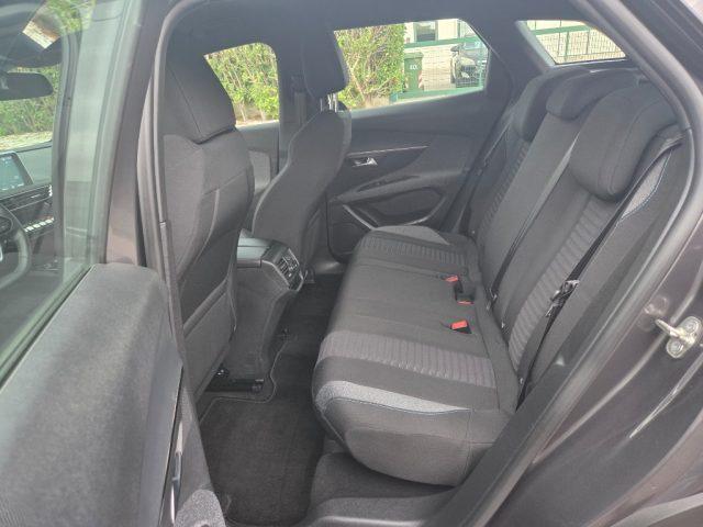 PEUGEOT 3008 BlueHDi 130 S&S EAT8 Active Pack