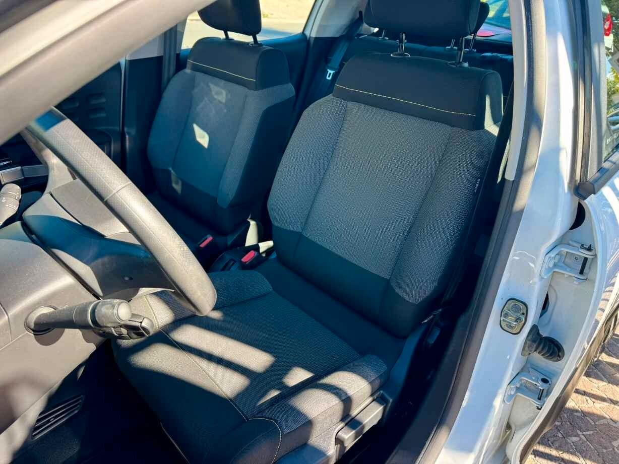 Citroen C3 1.5 BlueHDi 100 CV Shine