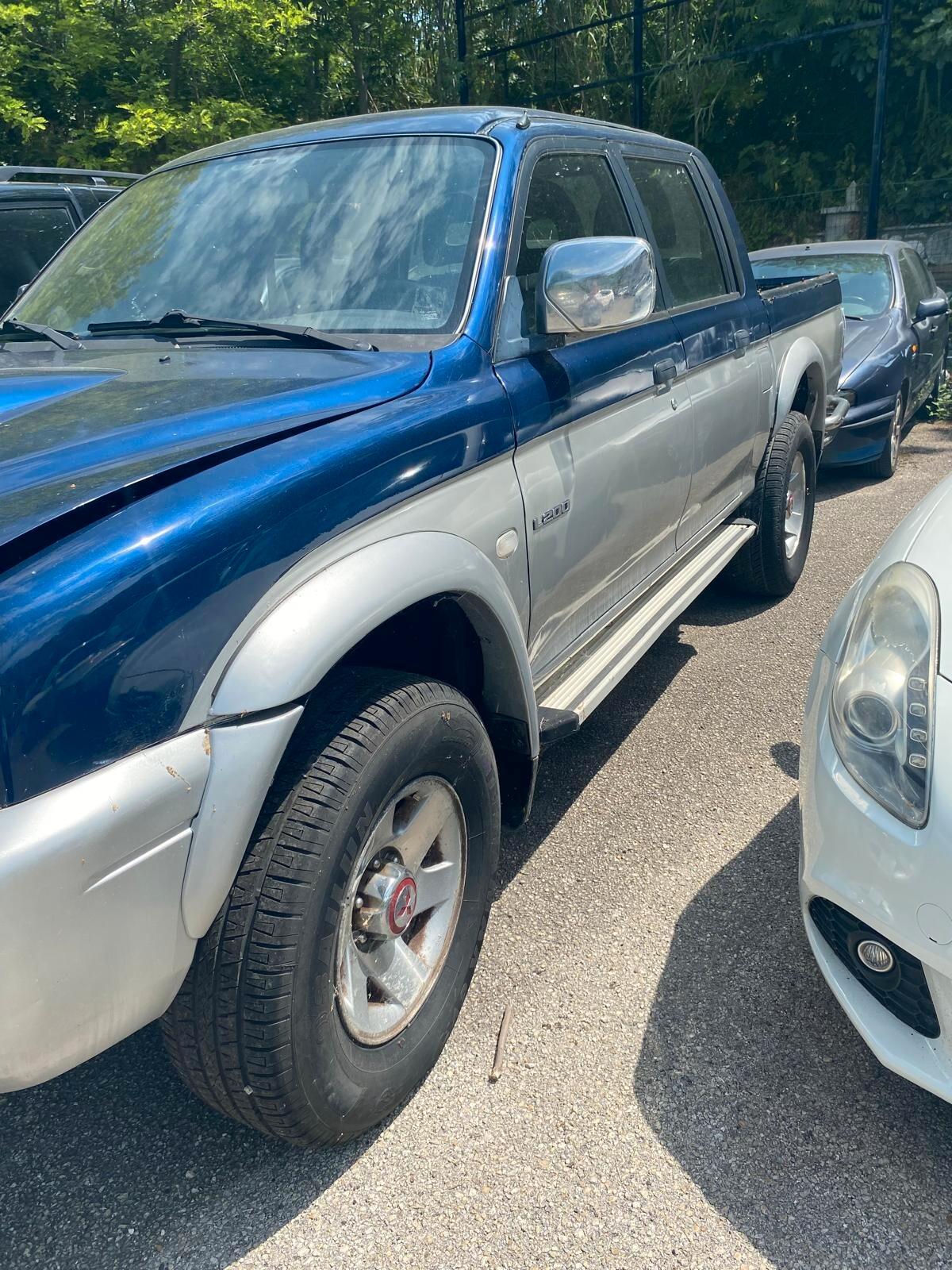 Mitsubishi L200 2.5 TDI 4WD Double Cab Pick-up GLS