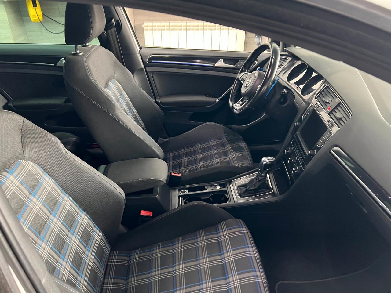 Volkswagen Golf GTE 1.4 TSI DSG 5p. Plug-In-Hybrid