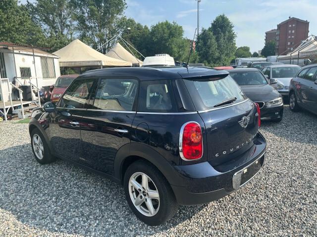 Mini Cooper Countryman Mini 1.6 Cooper D Countryman adatta a neopatentati