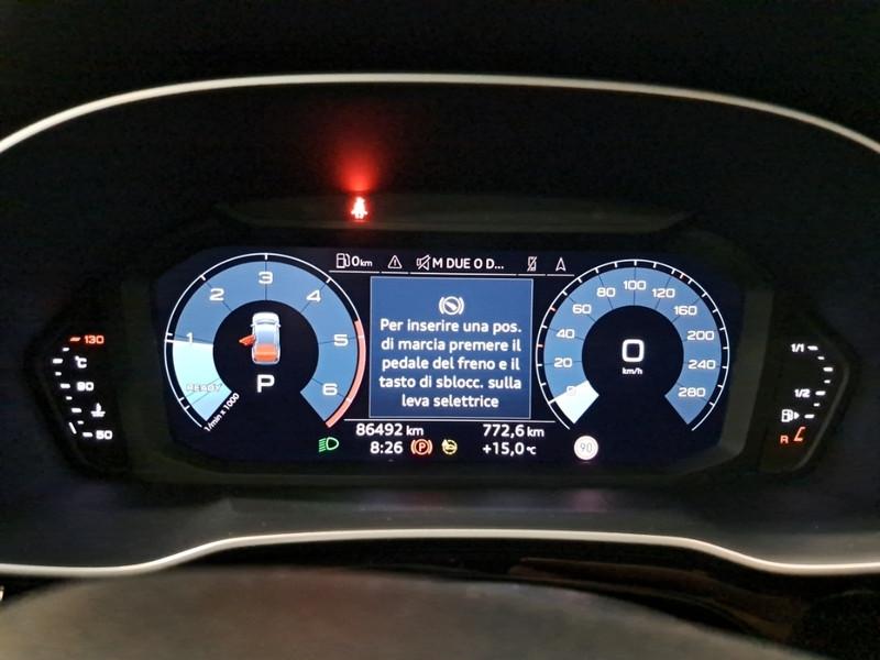 AUDI Q3 35 TDI S tronic Business