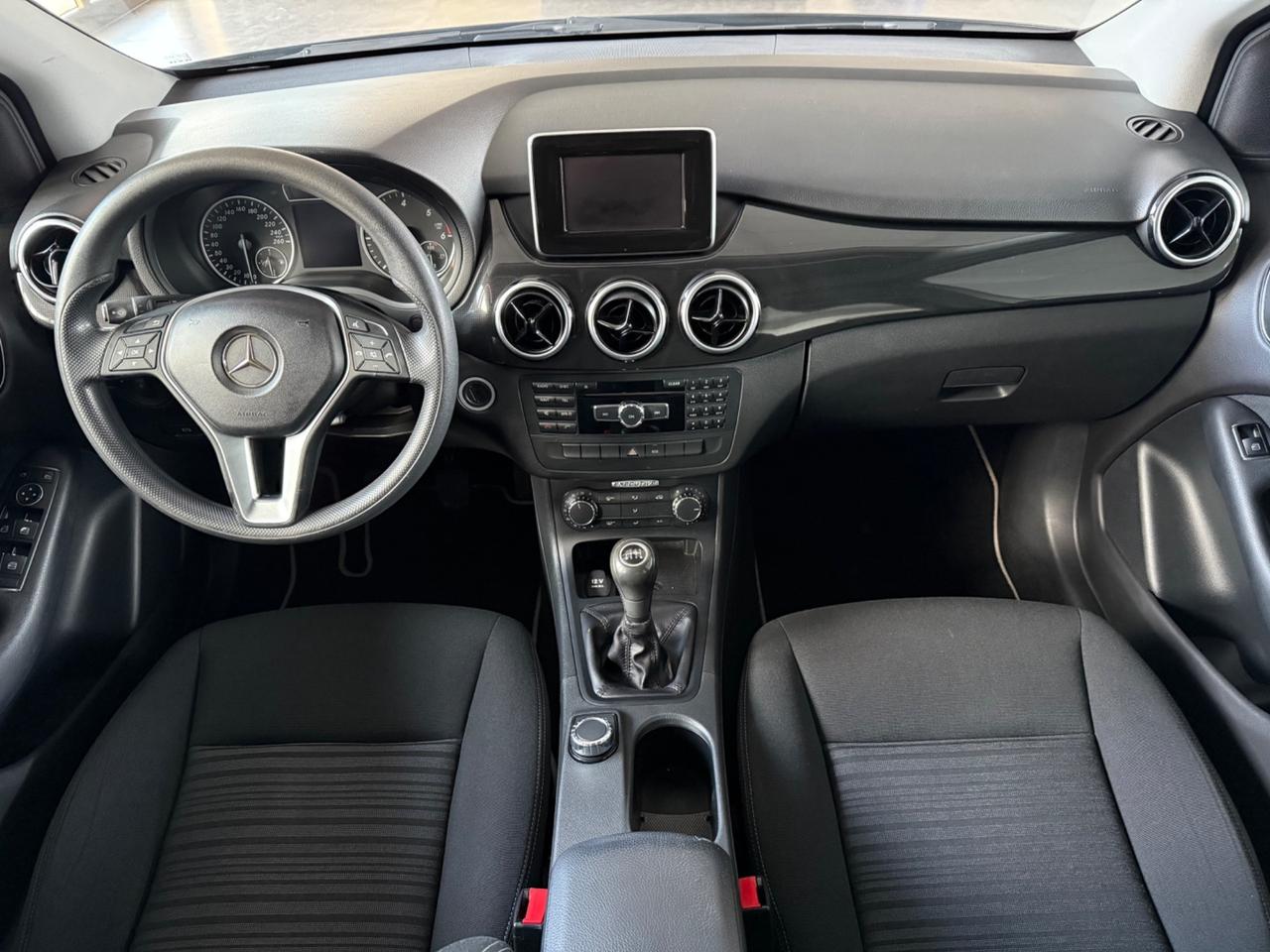 Mercedes-benz B 180 CDI BlueEFFICIENCY Premium MOTORE MERCEDES