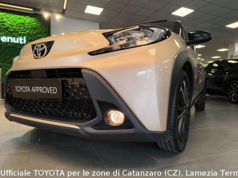 Toyota Aygo X 1.0B (72 CV) Trend Air S-CVT
