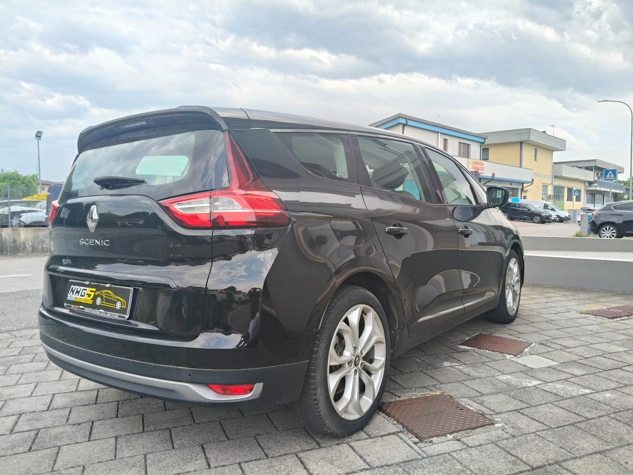 Renault Grand Scenic Blue dCi 120 CV EDC Sport Edition2