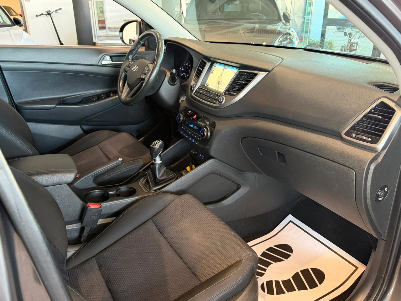 Hyundai Tucson 1.7 CRDi Sound Edition