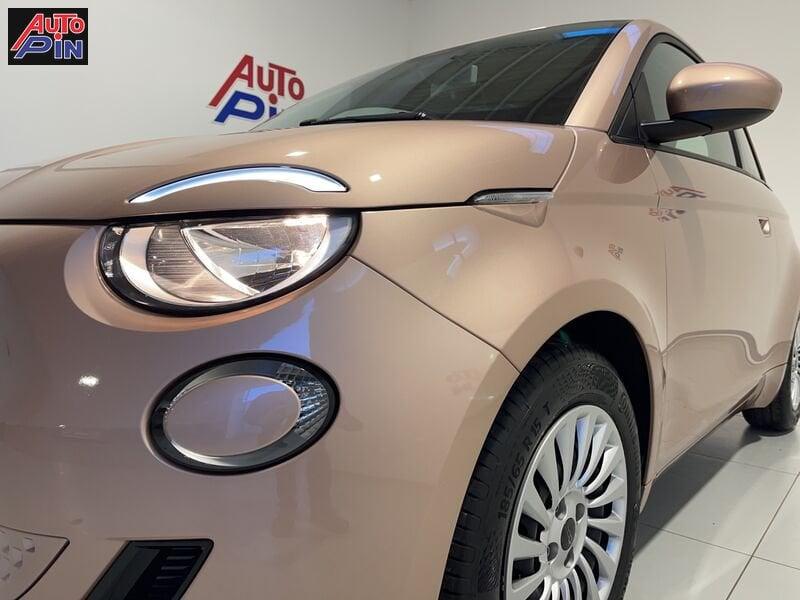 FIAT 500 Icon Berlina