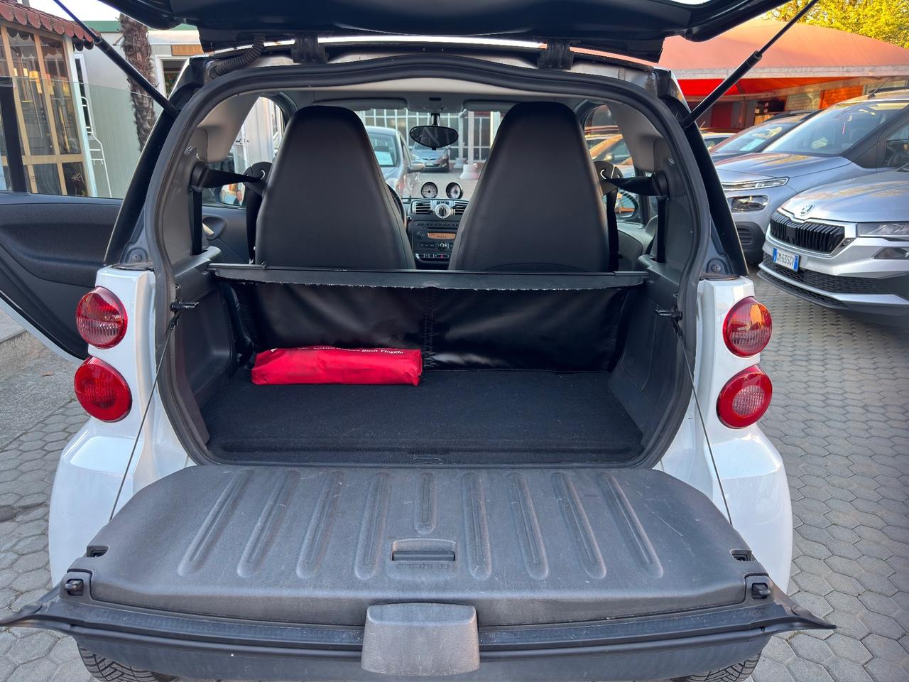 Smart ForTwo 1000 52 kW ADATTA A NEOPATENTATI coupé passion