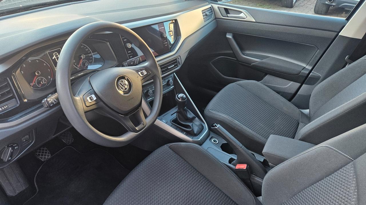 Volkswagen Polo 5p 1.0 65cv NEOPATENTATI-NAVY-ANDROID-CRUISE