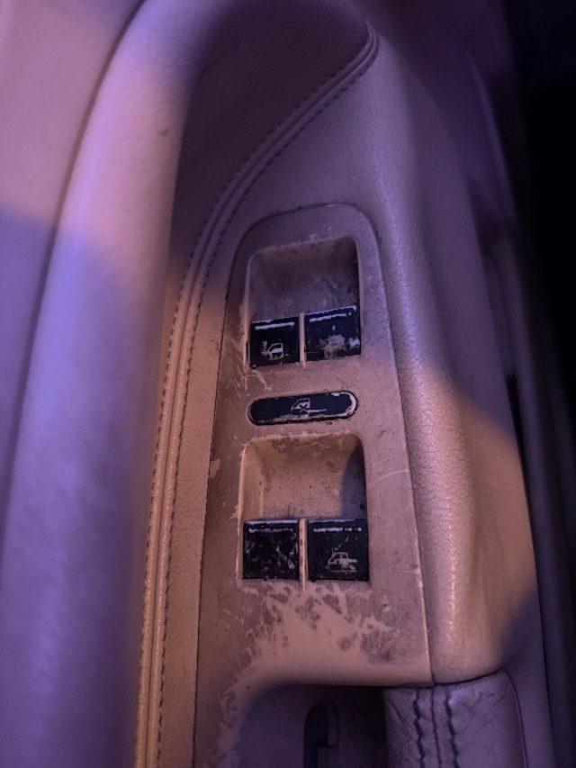 VOLKSWAGEN Touareg 2.5 R5 TDI