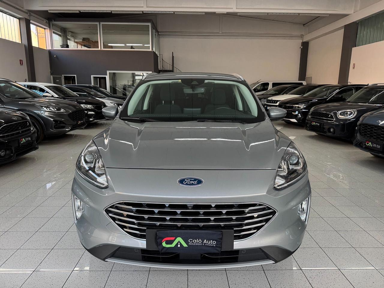 Kuga Plug In Hybrid Titanium SUPER BELLA!!!!