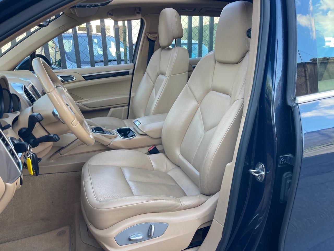Porsche Cayenne S 3.0 Hybrid Tagliandi Porsche