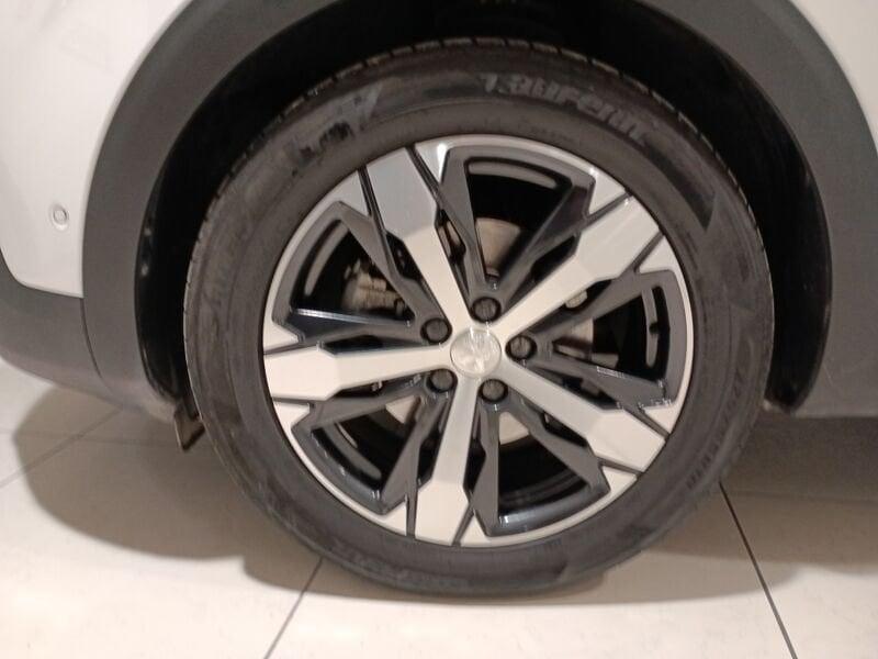 Peugeot 3008 BlueHDI 130 EAT8 S&S Allure