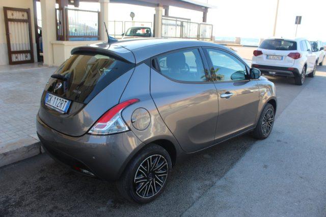 LANCIA Ypsilon 1.0 FireFly 5 porte S&S Hybrid Gold