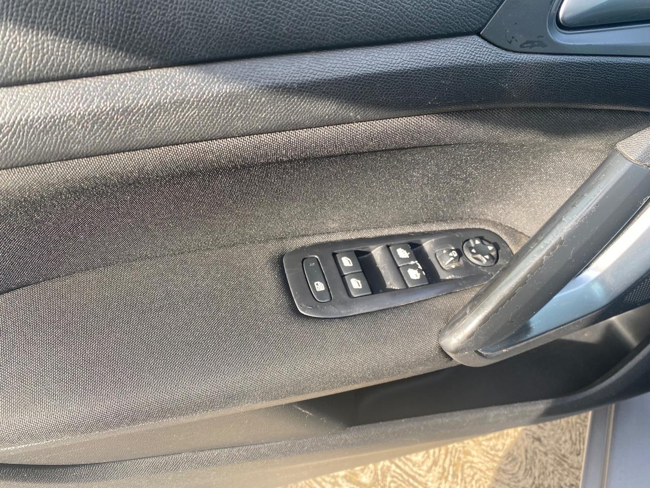 Peugeot 308 1.6 HDi 120 EAT6 SW Allure | 2016