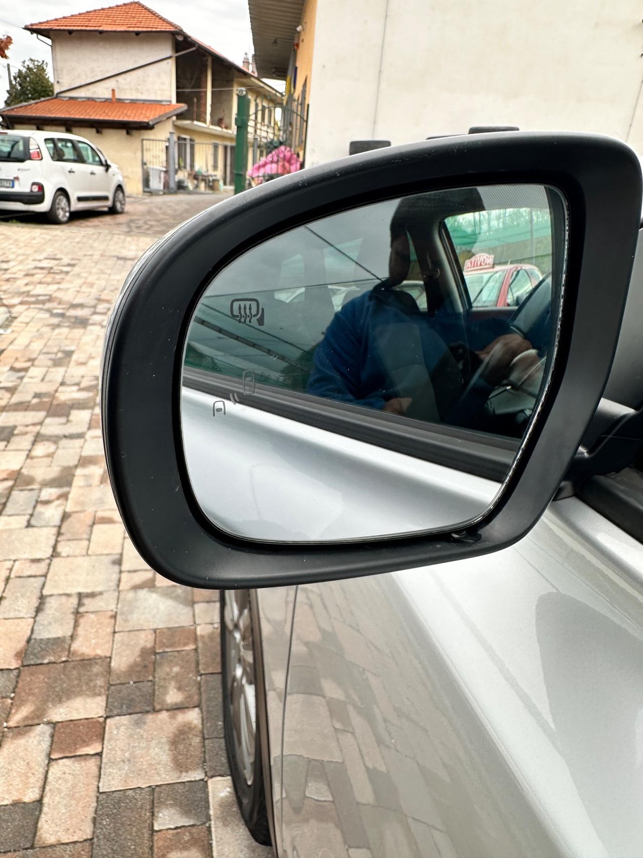 Suzuki Vitara 1.4 Hybrid Top