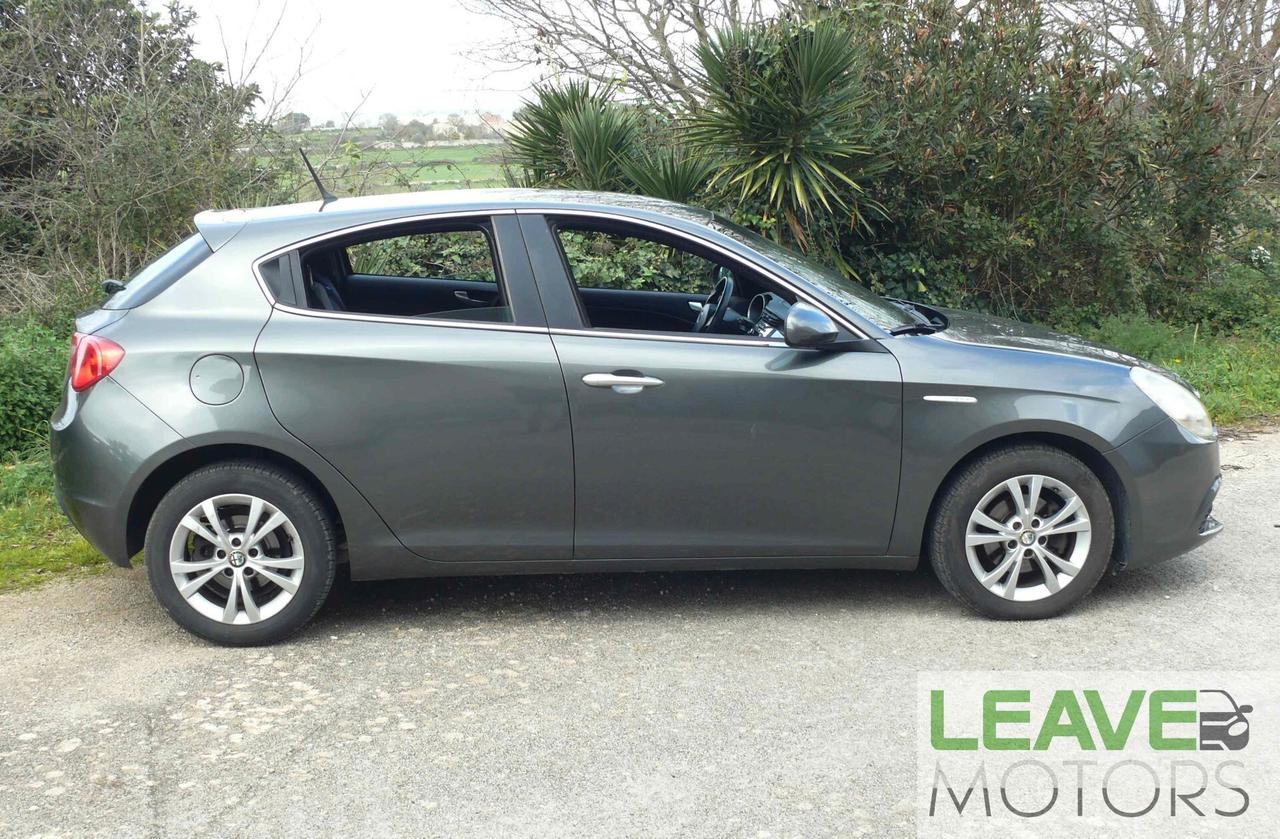 Alfa Romeo Giulietta 1.6 JTDm (M1451)