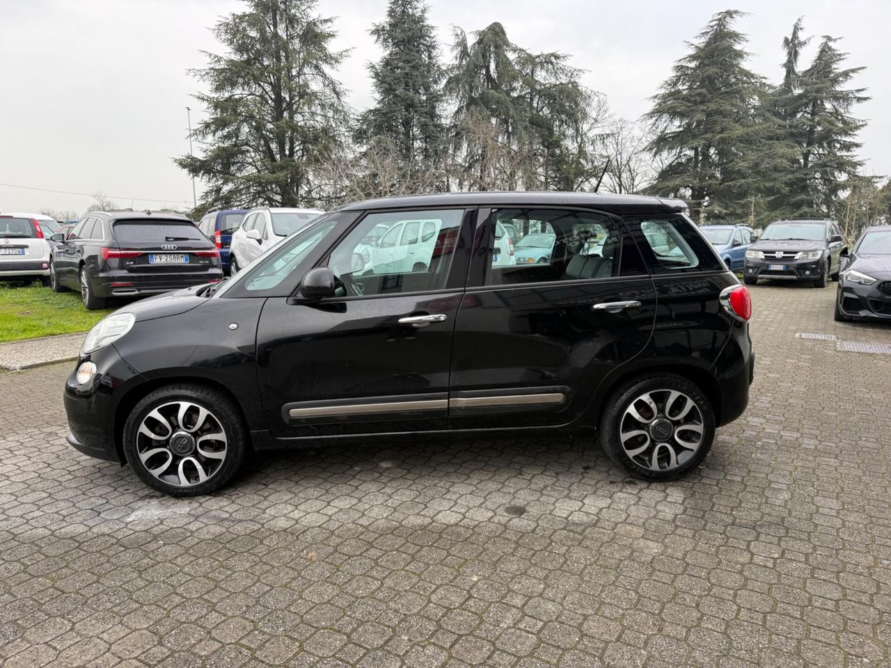 Fiat 500L 1.6 Multijet 120 CV|AUTOCARRO