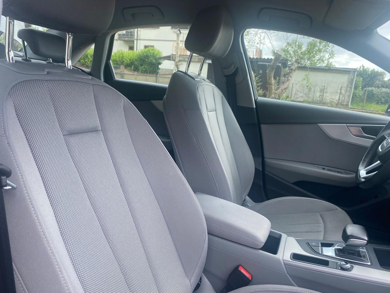 Audi A4 35 TDI/163 CV S tronic Business