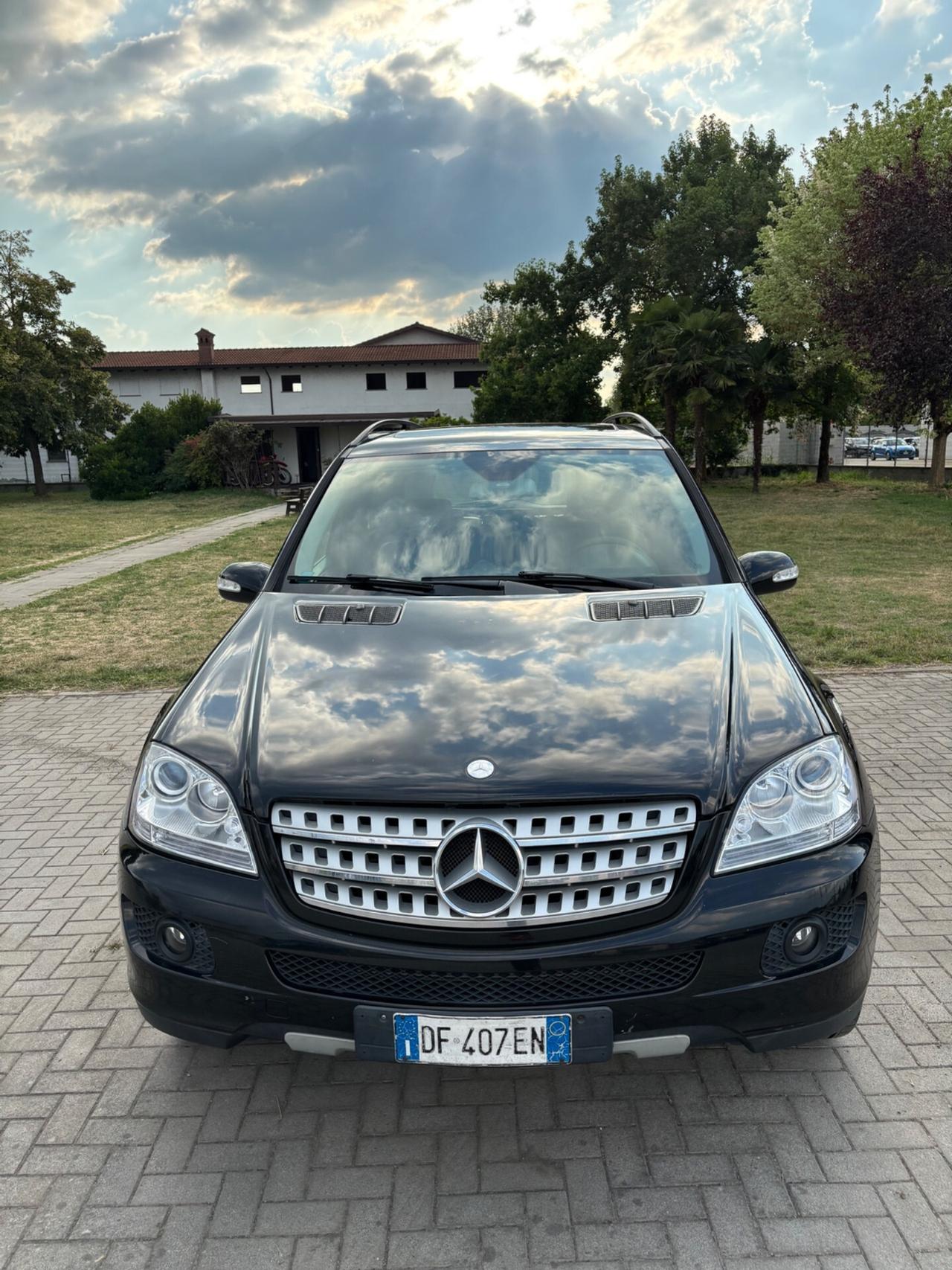 Mercedes-benz ML 320 CDI Chrome PER COMMERCIANTI