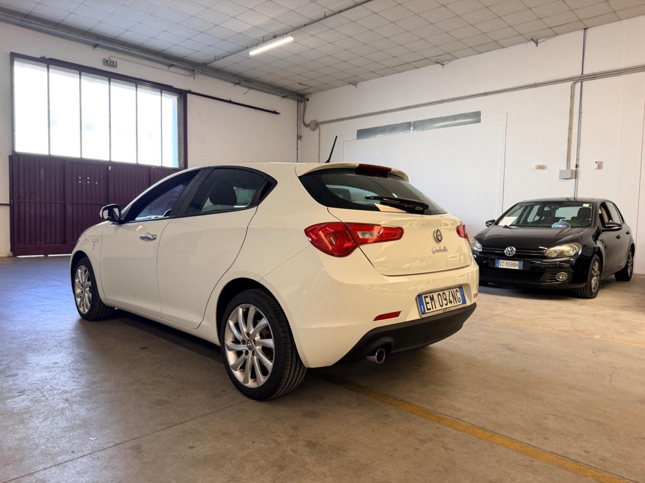 Alfa Romeo Giulietta 1.4 Turbo 105 CV Progression