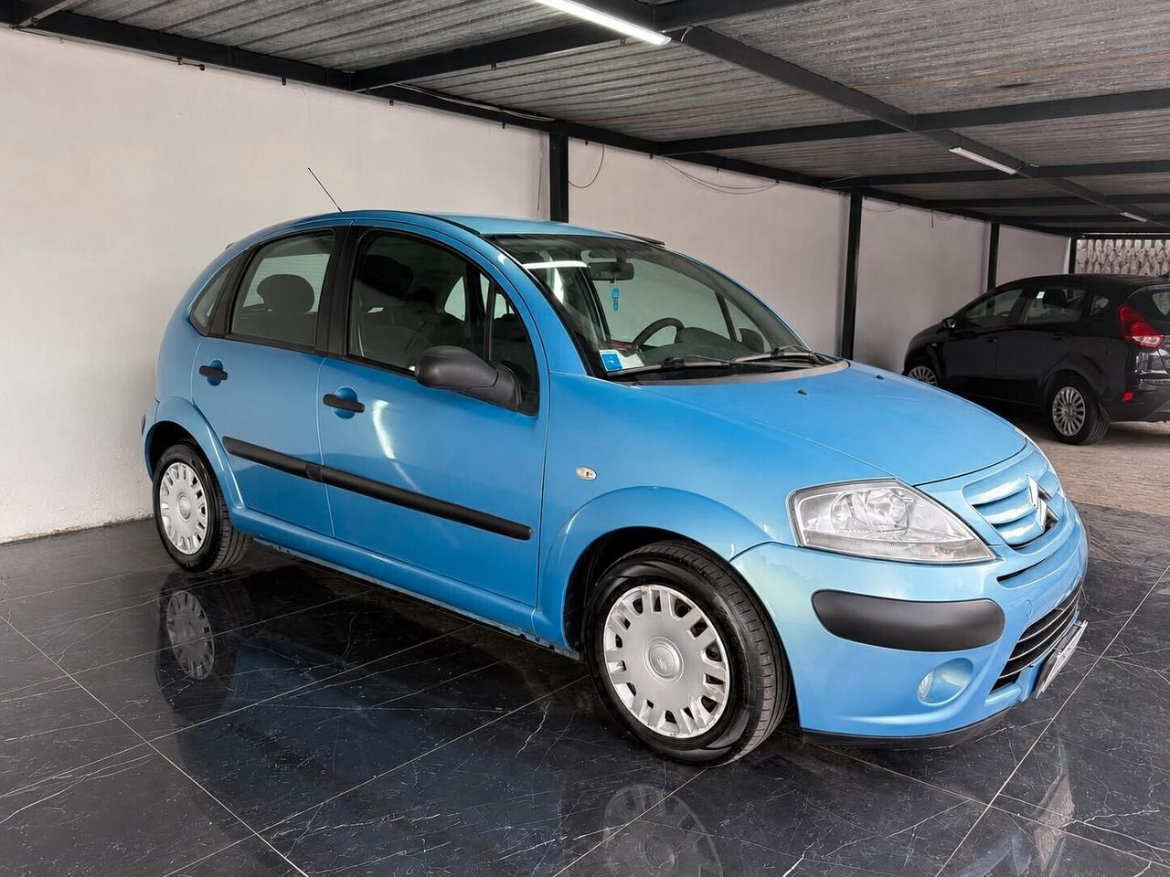 Citroen C3 1.1 airdream Gold by Pinko