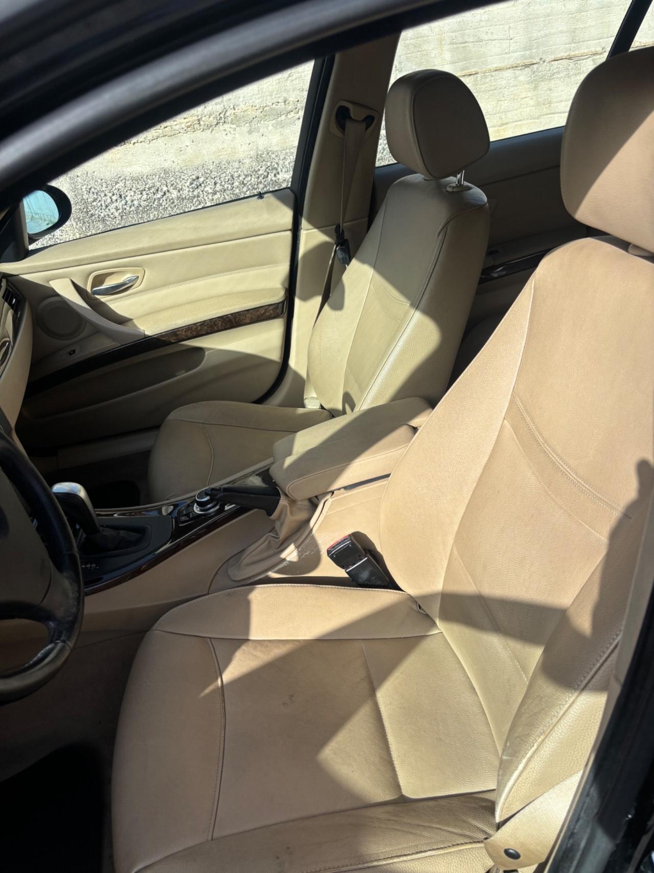 Bmw 320 320d cat Touring Attiva