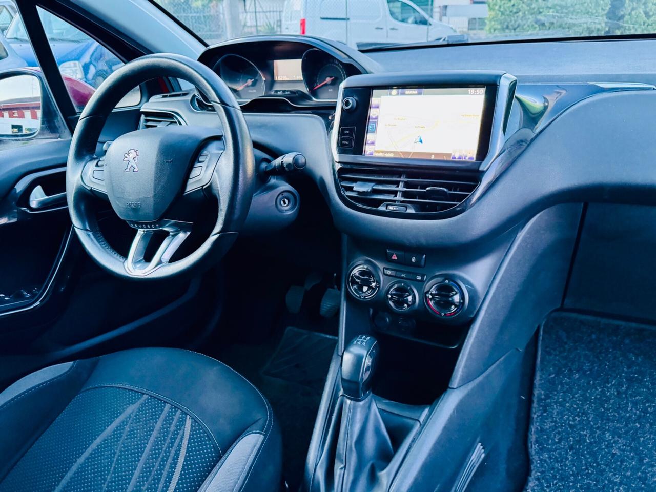 Peugeot 208 Benzina 1.2 5 porte