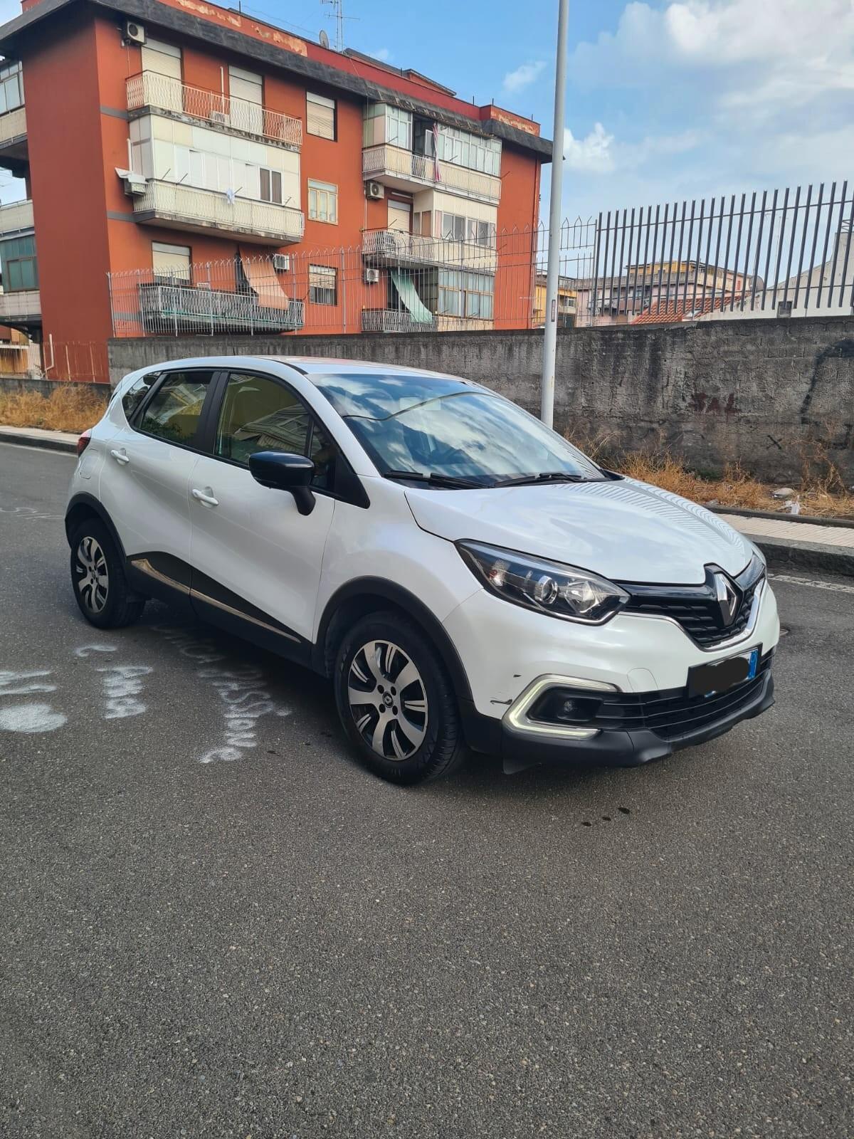 RENAULT CAPTUR 1.5 DIESEL