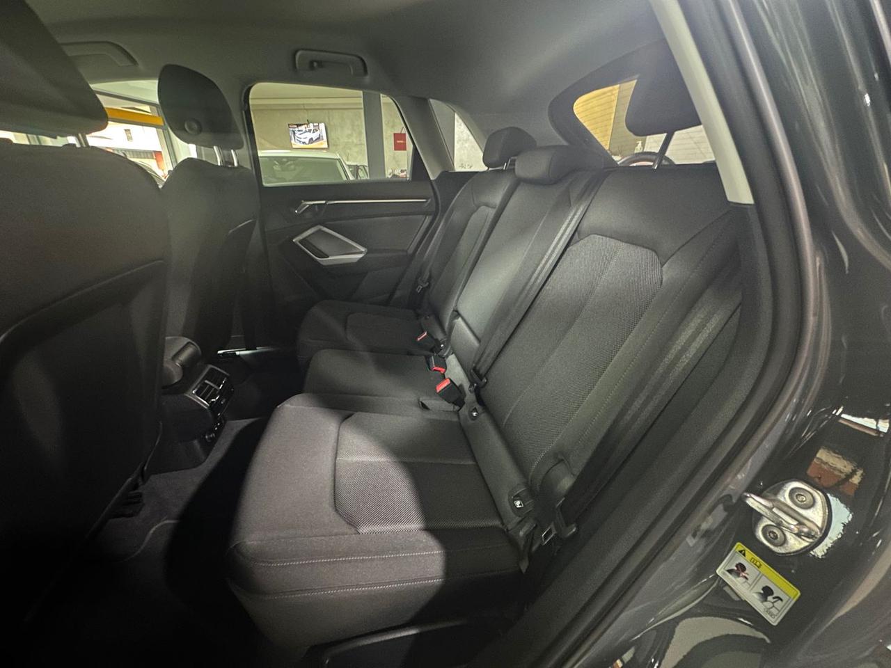 Audi Q3 Business Advanced 2.0 35 TDI #9495